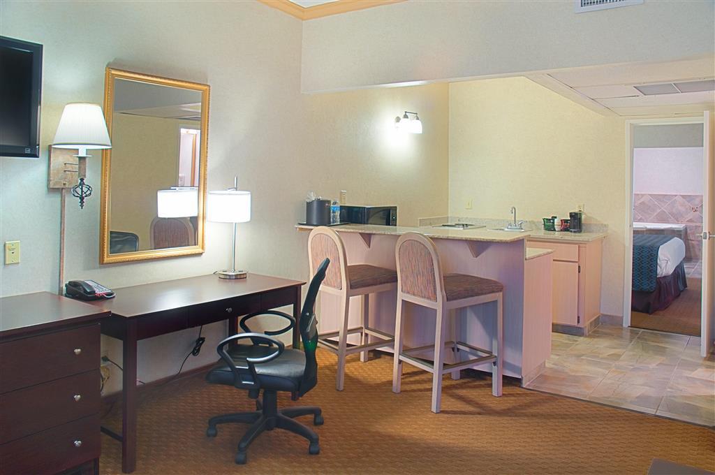Hotel Tempe/Phoenix Airport Innsuites Hotel & Suites Esterno foto