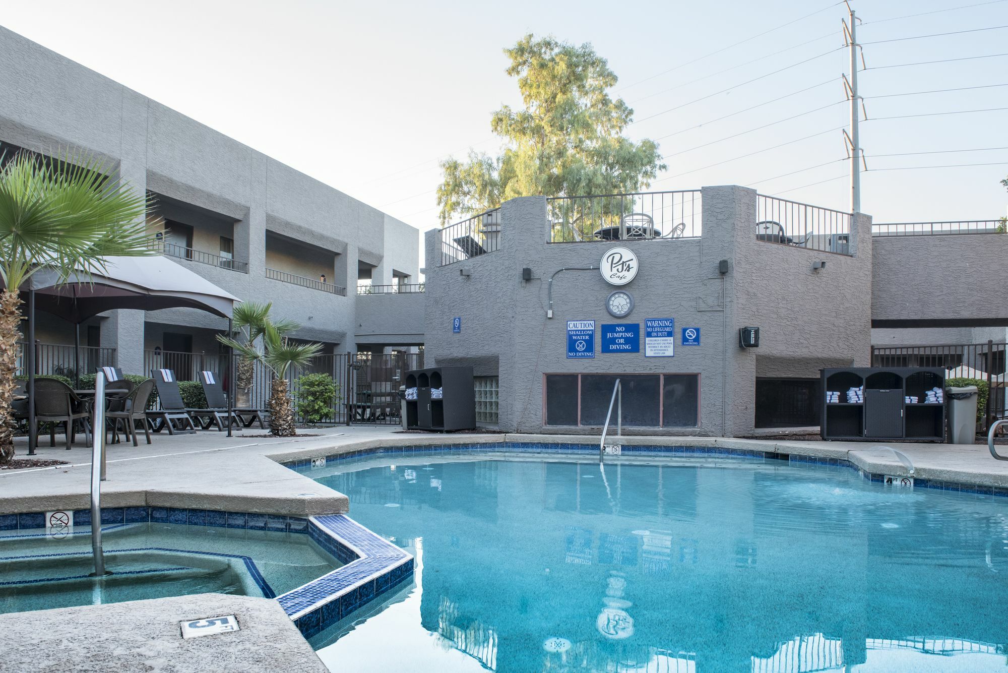 Hotel Tempe/Phoenix Airport Innsuites Hotel & Suites Esterno foto